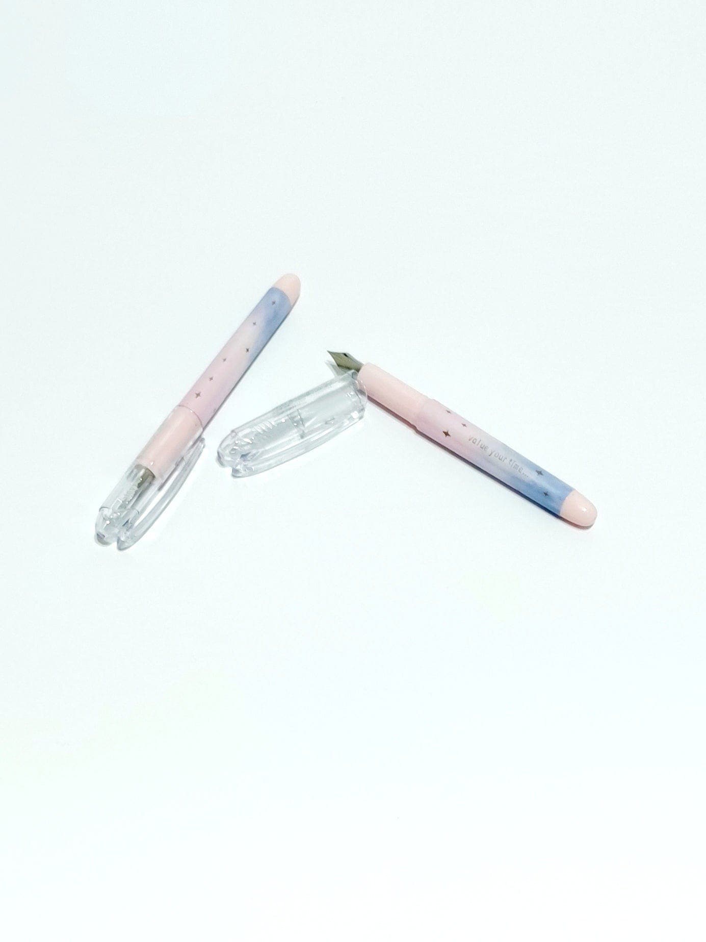 M&G Fountain Pen Art No AFPW6371 Piece - Saleemi Book Depot in pakistan