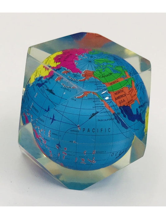 Paper Weight Globe Art NO.20865 - Saleemi Book Depot in pakistan